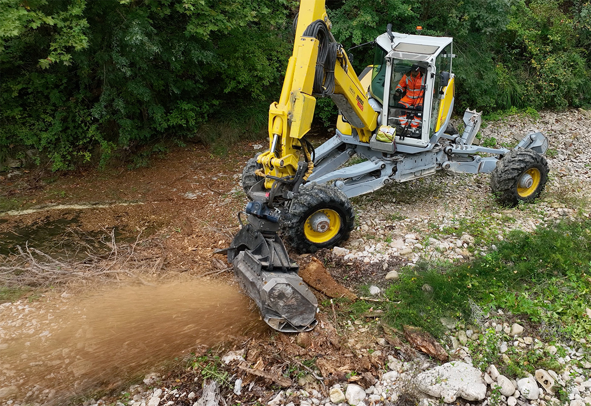 Le SIRCC poursuit ses travaux d&rsquo;entretien des cours d&rsquo;eau :